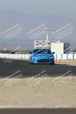 media/Nov-09-2025-Speed Ventures (Sun) [[388b781dcd]]/Orange/Session 1 (Turn 1)/